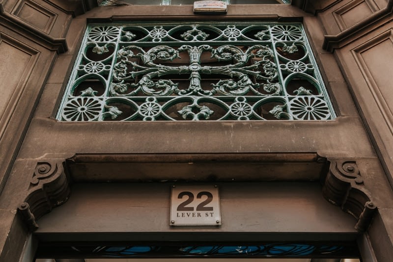 22 lever street entrance grill